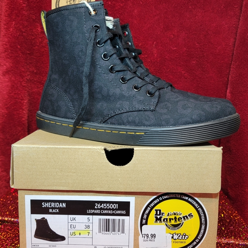 Dr.Martens